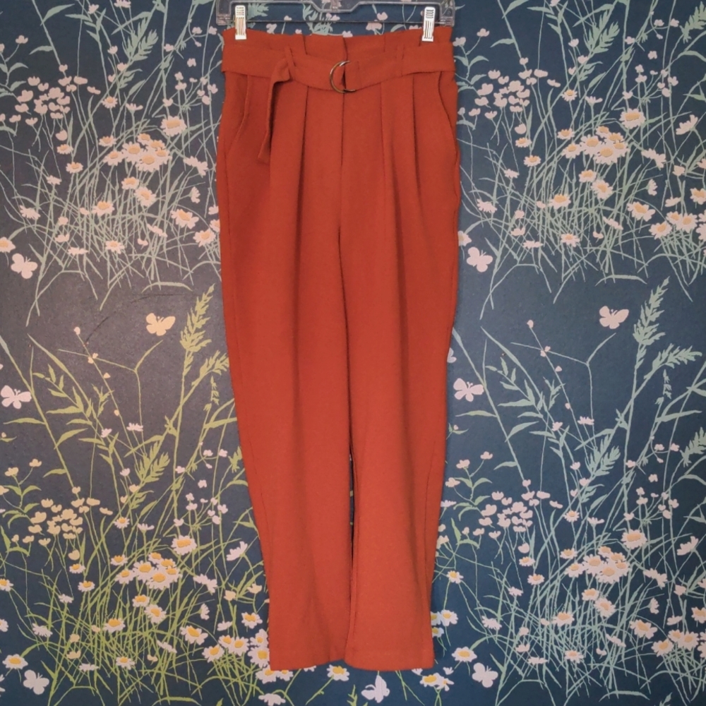 EUC Forever 21 Contemporary High Waist Slacks